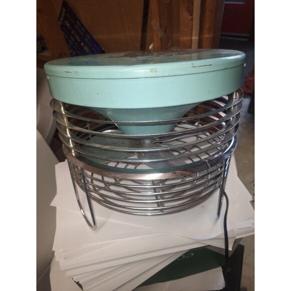 mcgraw edison Other - Vintage Eskimo Floor Fan. Model 1287 Rust On Top. Works Great